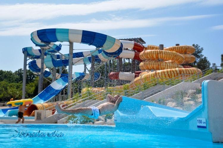 Beach House Ive With Jacuzzi, Pool, Playground And Bbq In An Olive Grove With A Beach, Pomer - Istria Екстериор снимка