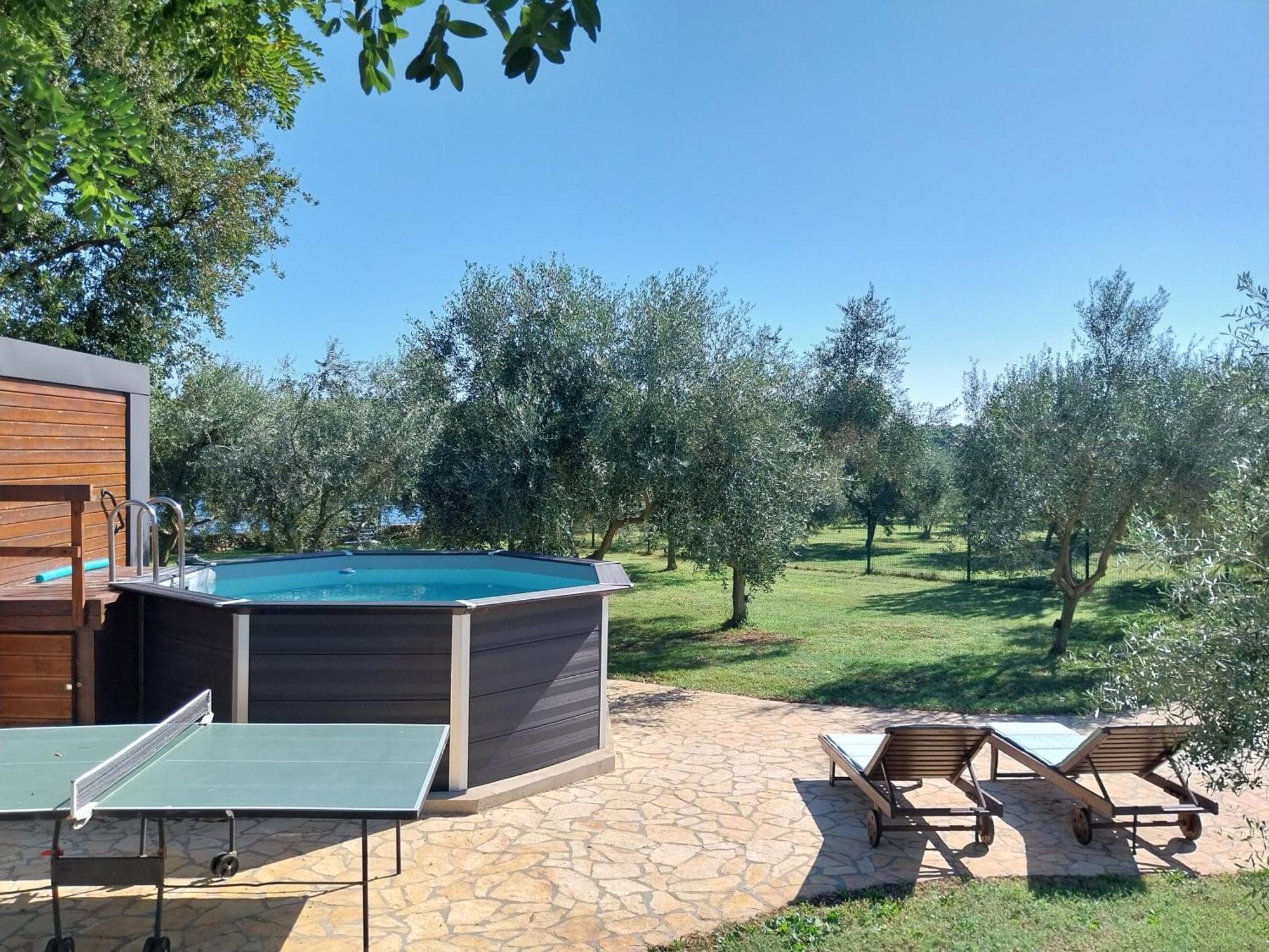 Beach House Ive With Jacuzzi, Pool, Playground And Bbq In An Olive Grove With A Beach, Pomer - Istria Екстериор снимка